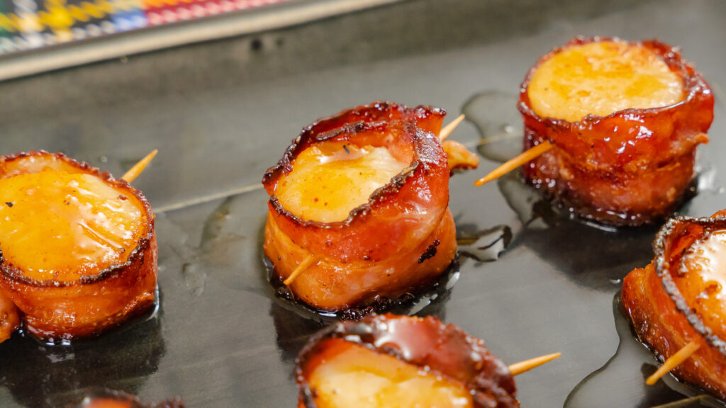 Scallops Wrapped with Apple Smoked Bacon