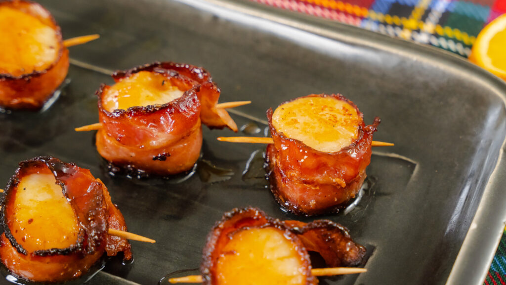 Scallops Wrapped with Apple Smoked Bacon