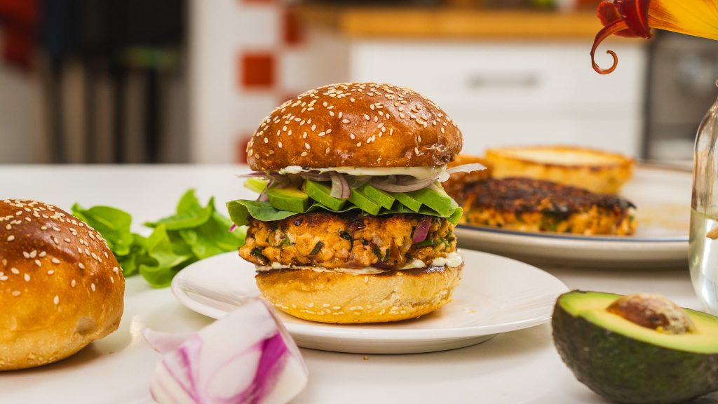 chipotle salmon burger